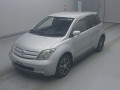 2004 Toyota IST