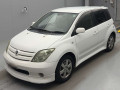 2005 Toyota IST