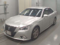 2013 Toyota Crown Hybrid