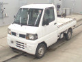 2011 Nissan Clipper Truck
