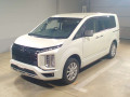 2021 Mitsubishi Delica D5