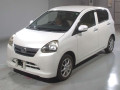 2013 Daihatsu Mira e:S