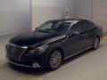 2015 Toyota Crown Majesta