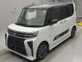 2023 Daihatsu Tanto Custom