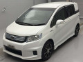 2013 Honda Freed spike hybrid