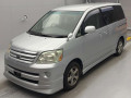 2007 Toyota Noah