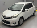 2011 Toyota Vitz
