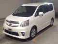 2012 Toyota Noah