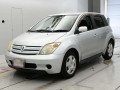 2003 Toyota IST