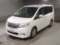 2011 Nissan Serena