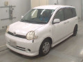 2005 Toyota Sienta