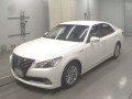 2013 Toyota Crown Hybrid