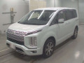 2022 Mitsubishi Delica D5