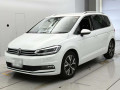 2025 Volkswagen Golf Touran