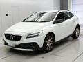 2018 Volvo V40