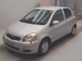 2004 Toyota Vitz