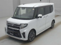 2019 Daihatsu Tanto Custom