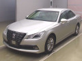 2013 Toyota Crown