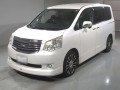 2012 Toyota Noah