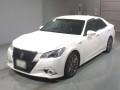 2013 Toyota Crown Hybrid