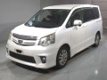 2011 Toyota Noah