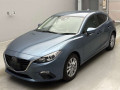 2015 Mazda Axela Sport