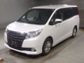 2015 Toyota Noah