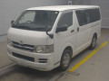 2009 Toyota Regiusace Van