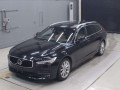 2017 Volvo V90