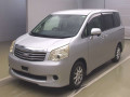 2013 Toyota Noah