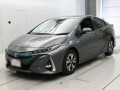 2019 Toyota Prius PHV