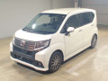 2017 Daihatsu Move Custom