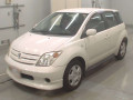 2002 Toyota IST