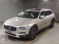 2017 Volvo V90
