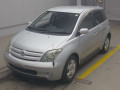 2005 Toyota IST