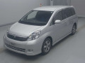 2005 Toyota Isis