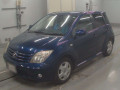 2005 Toyota IST