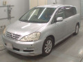 2004 Toyota Ipsum