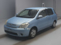2003 Toyota Raum