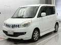 2013 Mitsubishi Delica D2