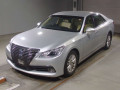 2013 Toyota Crown Hybrid