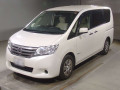 2013 Nissan Serena