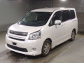 2008 Toyota Noah