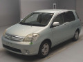 2003 Toyota Raum