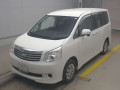 2011 Toyota Noah