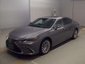 2019 Lexus ES