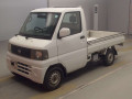 2004 Nissan Clipper Truck