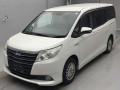 2015 Toyota Noah