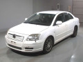 2004 Toyota Avensis