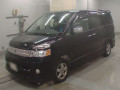 2005 Toyota Voxy